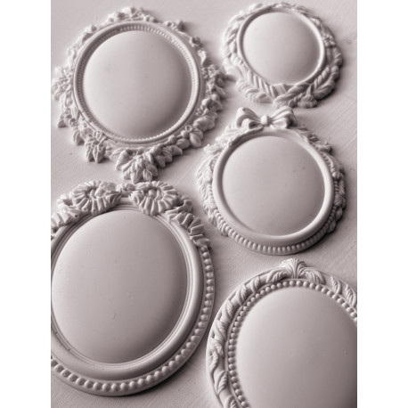 Vintage Brooches